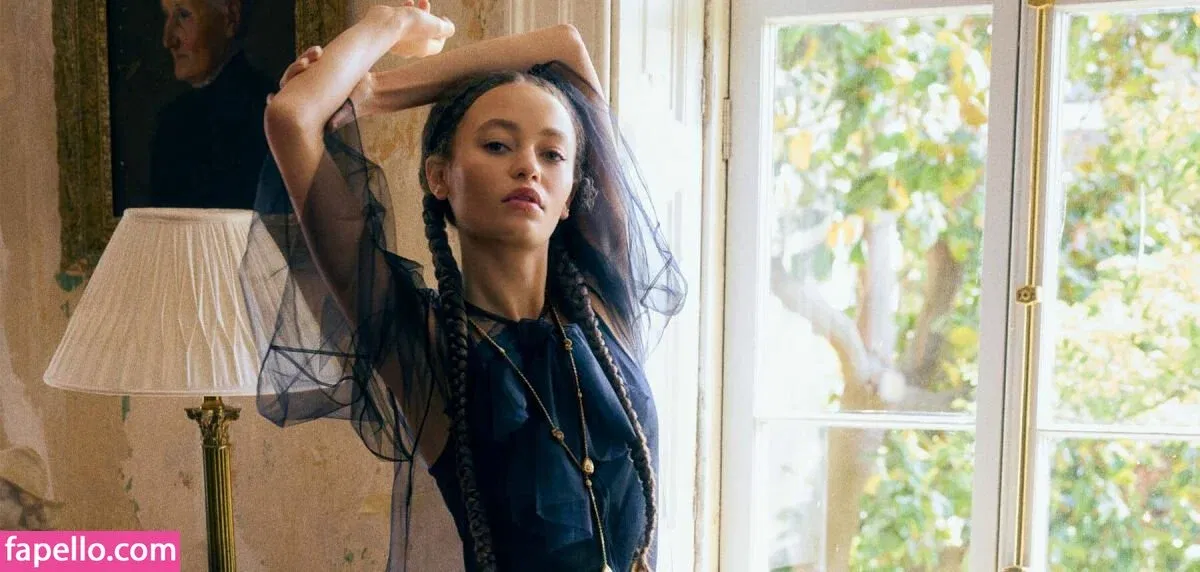 Nika Parker Onlyfans Photo Gallery 