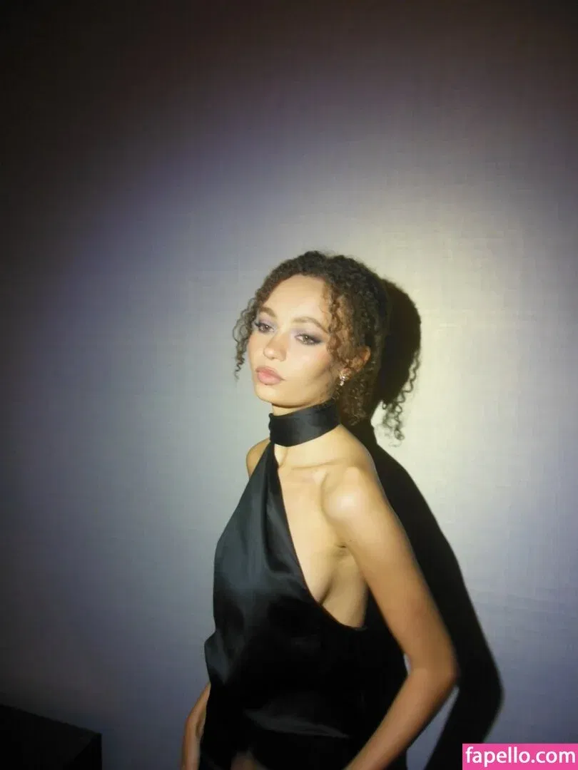 Nika Parker Onlyfans Photo Gallery 