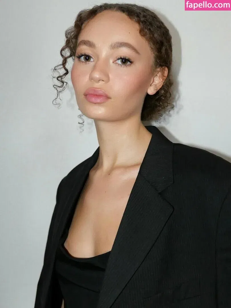 Nika Parker Onlyfans Photo Gallery 