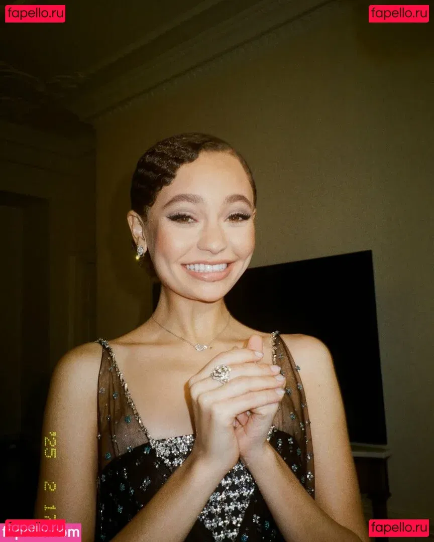 Nika Parker Onlyfans Photo Gallery 