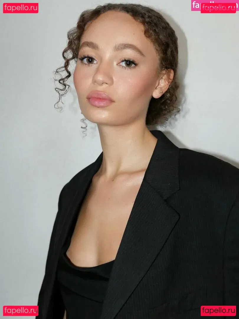 Nika Parker Onlyfans Photo Gallery 