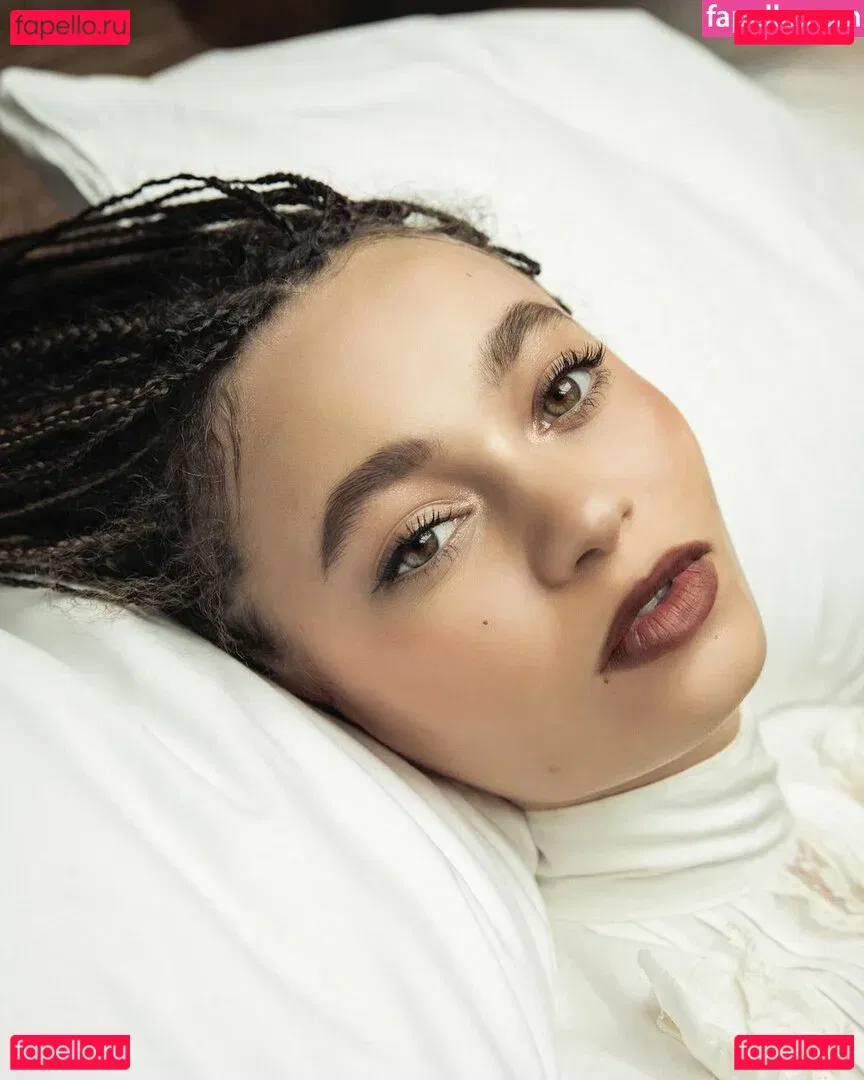 Nika Parker Onlyfans Photo Gallery 