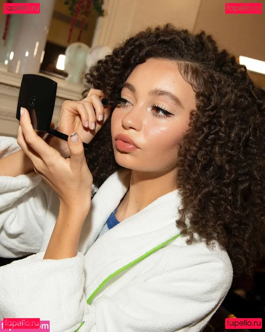 Nika Parker Onlyfans Photo Gallery 