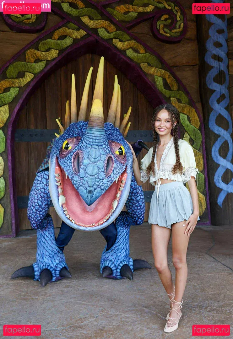 Nika Parker Onlyfans Photo Gallery 