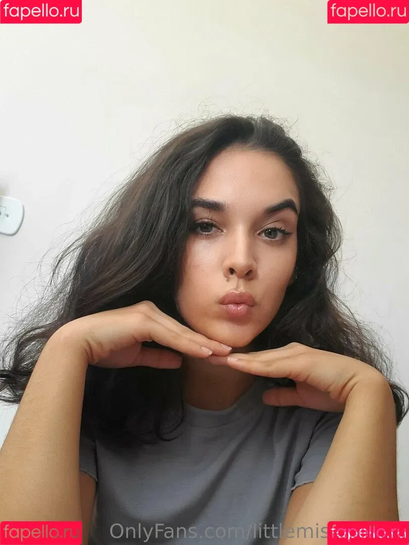 littlemisskimmy Onlyfans Photo Gallery 