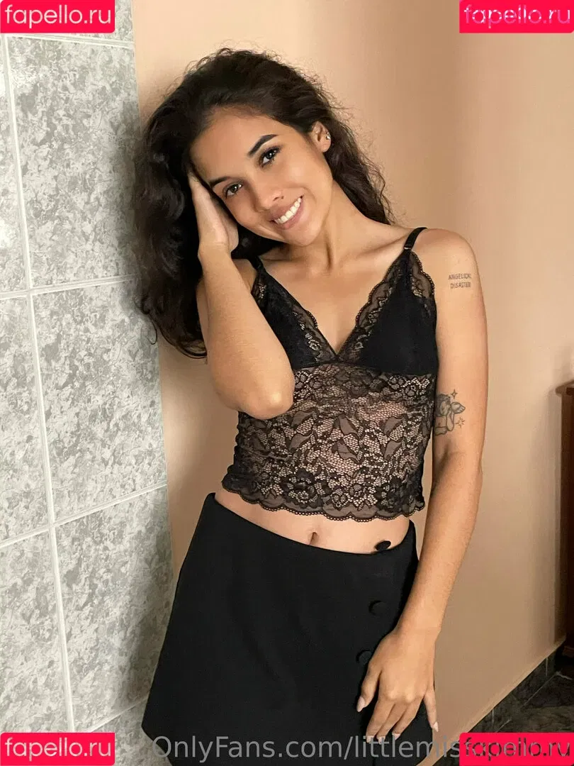 littlemisskimmy Onlyfans Photo Gallery 