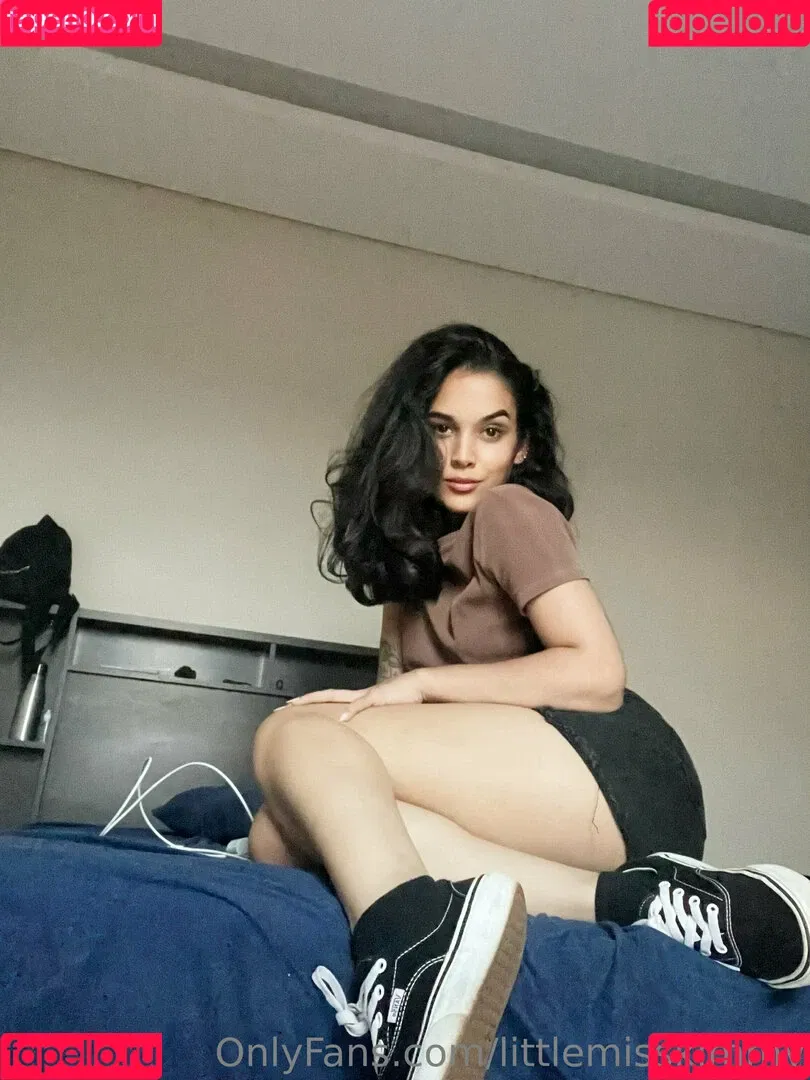 littlemisskimmy Onlyfans Photo Gallery 
