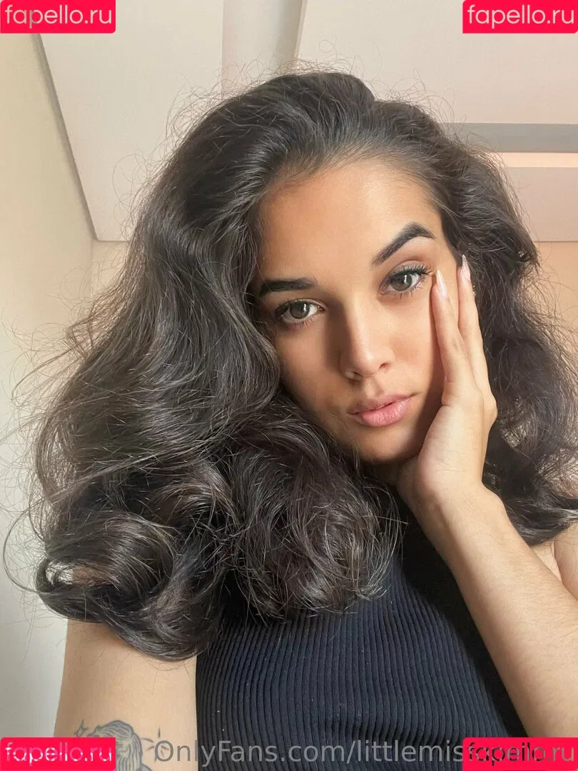 littlemisskimmy Onlyfans Photo Gallery 