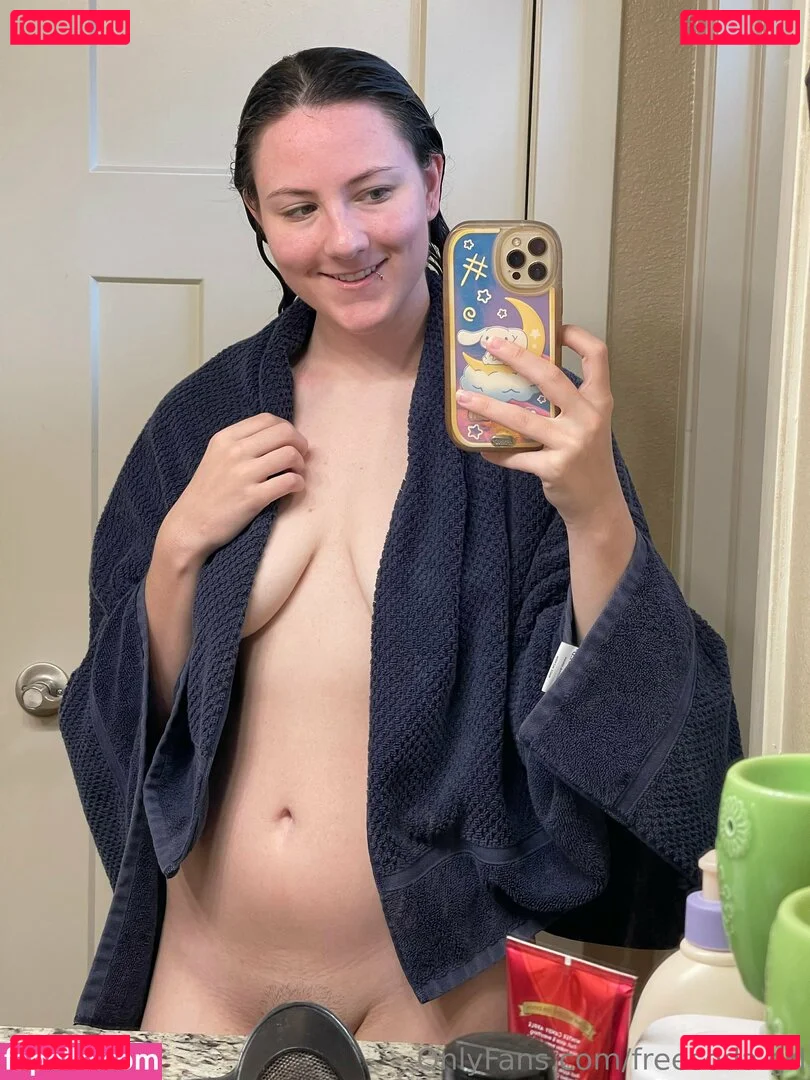 freesoda.grl Onlyfans Photo Gallery 