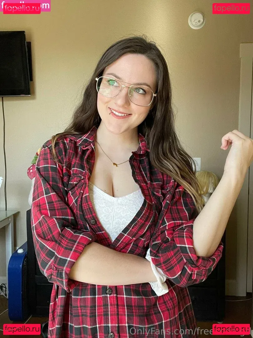 freesoda.grl Onlyfans Photo Gallery 