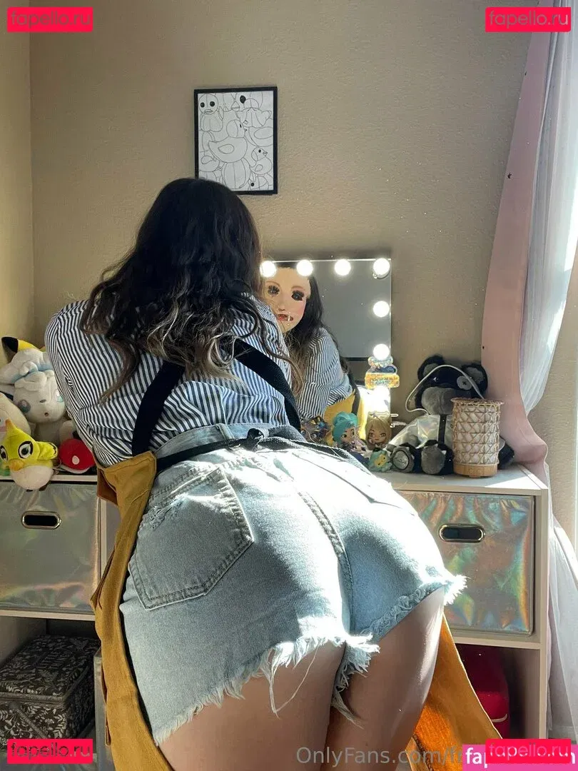 freesoda.grl Onlyfans Photo Gallery 