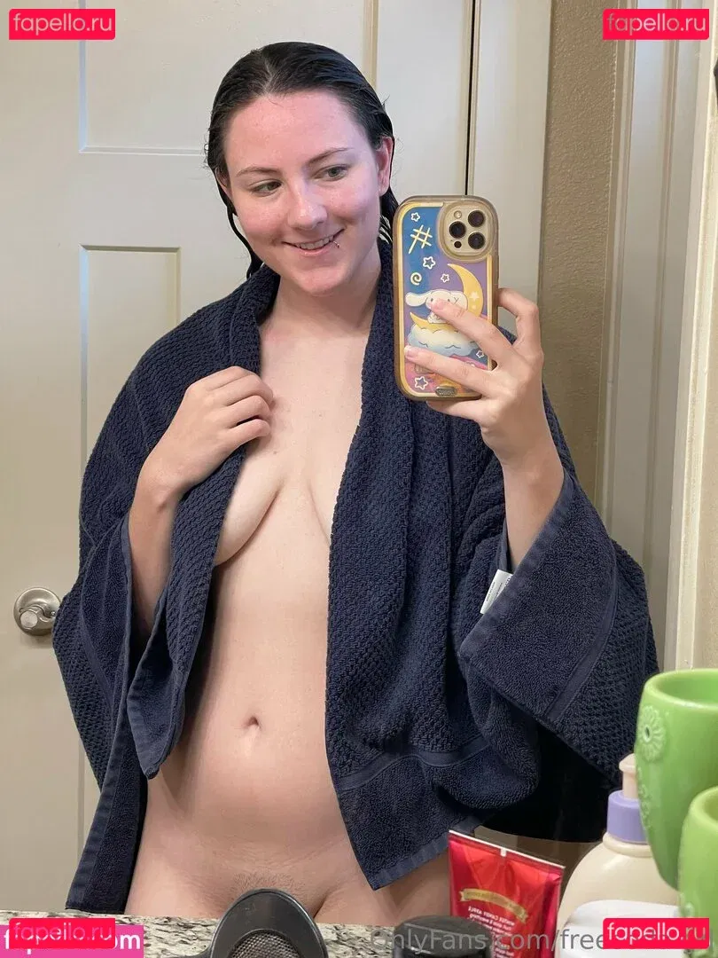 freesoda.grl Onlyfans Photo Gallery 