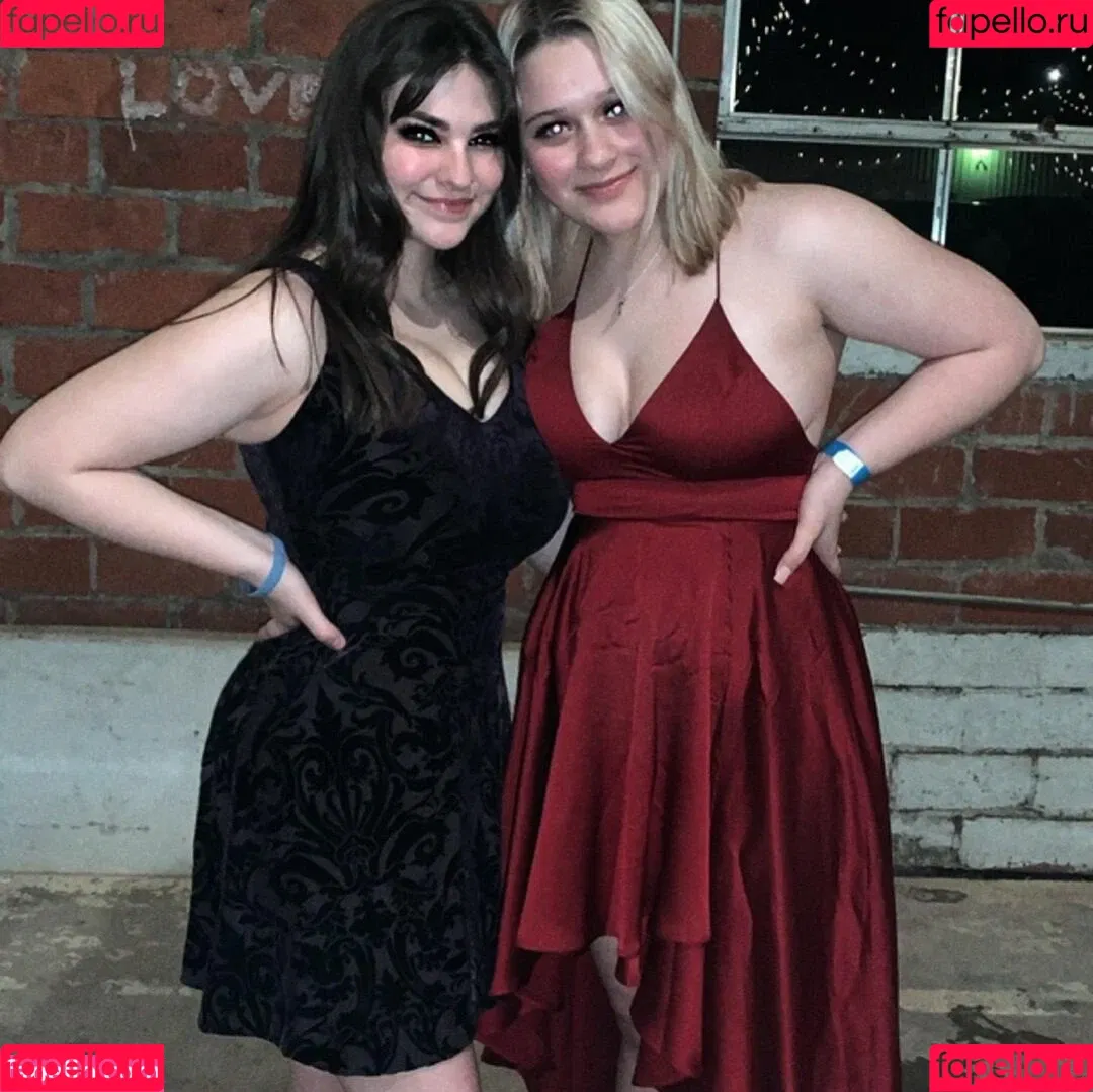 Sarah Lynne Marie Onlyfans Photo Gallery 