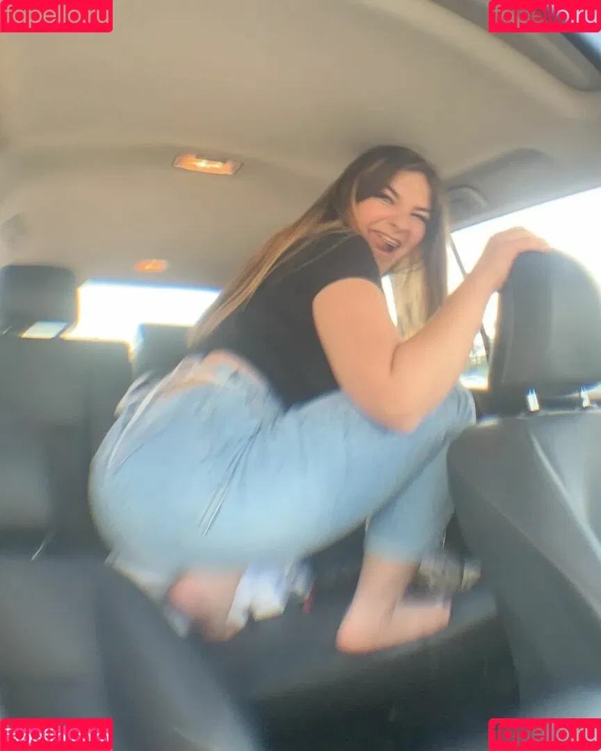 Sarah Lynne Marie Onlyfans Photo Gallery 