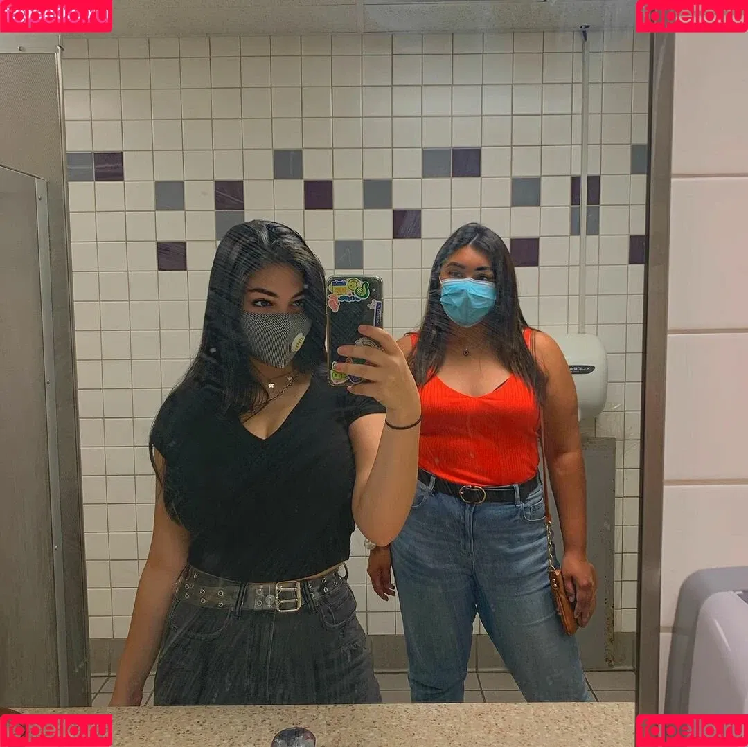Sarah Lynne Marie Onlyfans Photo Gallery 