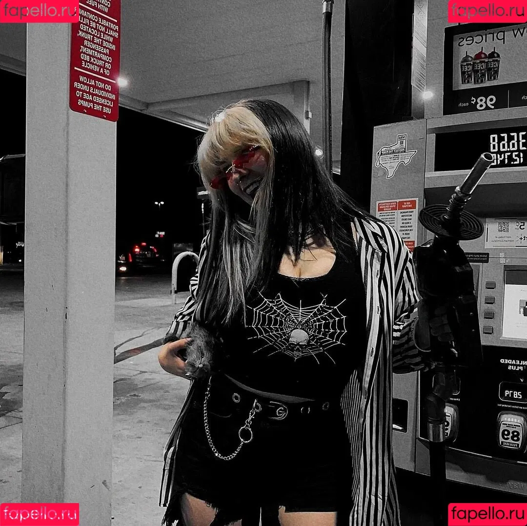 Sarah Lynne Marie Onlyfans Photo Gallery 