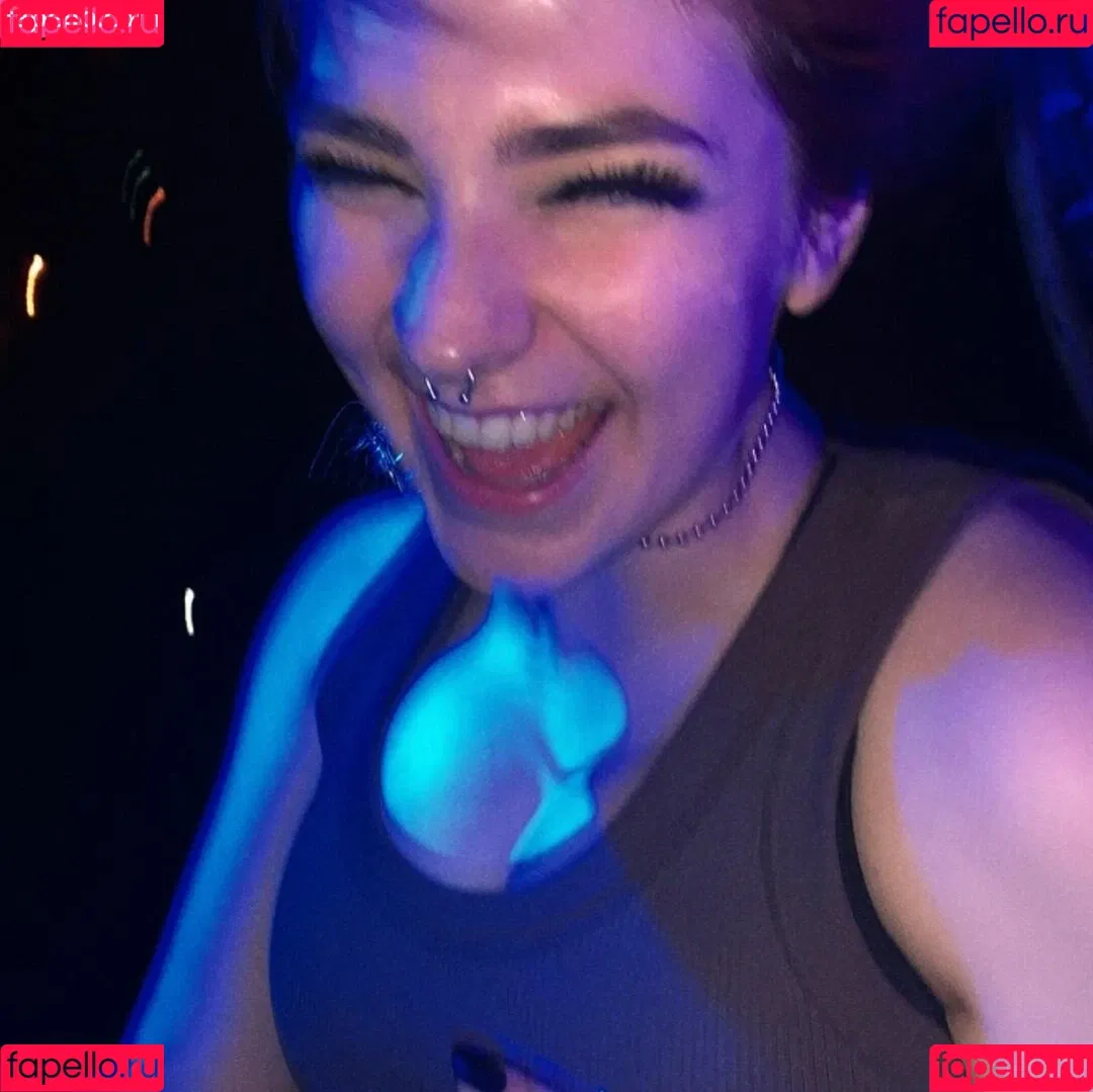 Sarah Lynne Marie Onlyfans Photo Gallery 