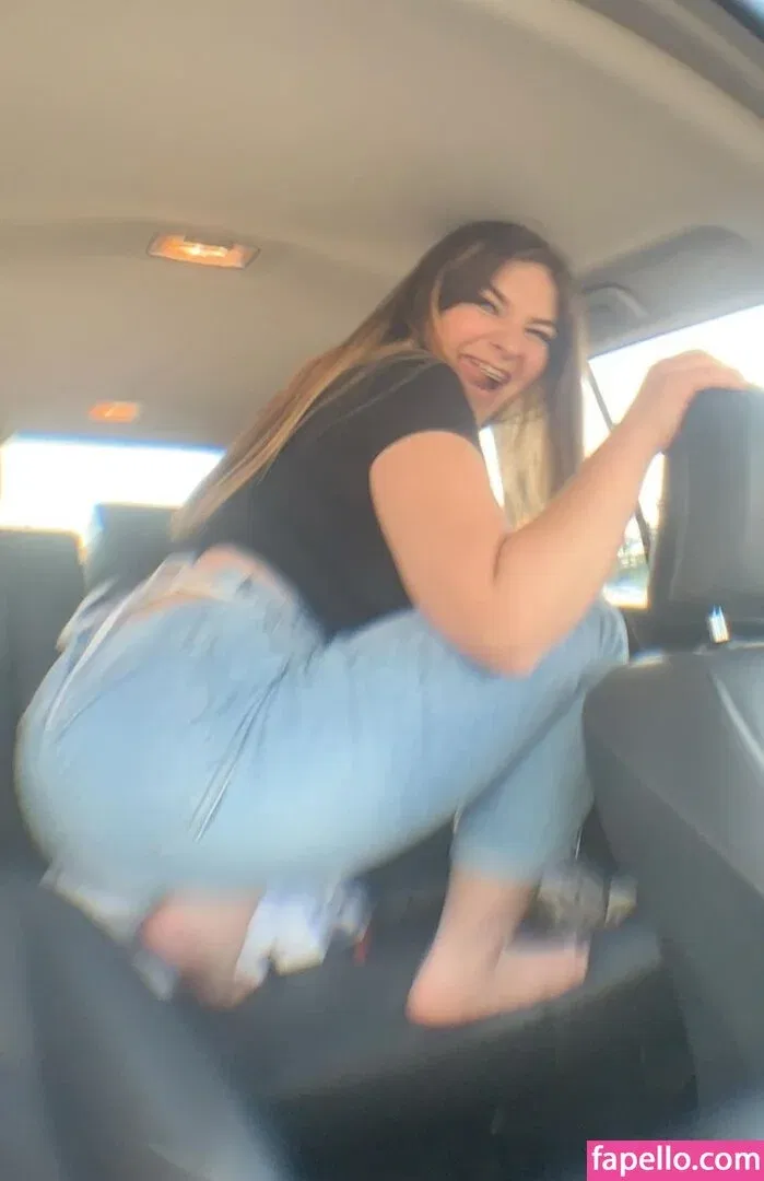 Sarah Lynne Marie Onlyfans Photo Gallery 