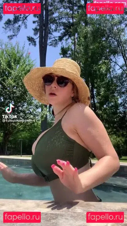 Sarah Lynne Marie Onlyfans Photo Gallery 