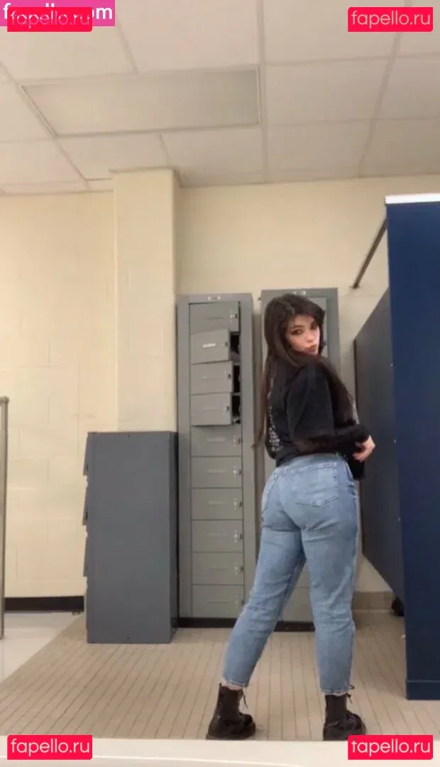 Sarah Lynne Marie Onlyfans Photo Gallery 