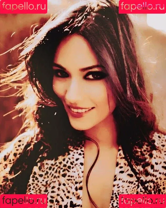Zoya Rathore Onlyfans Photo Gallery 