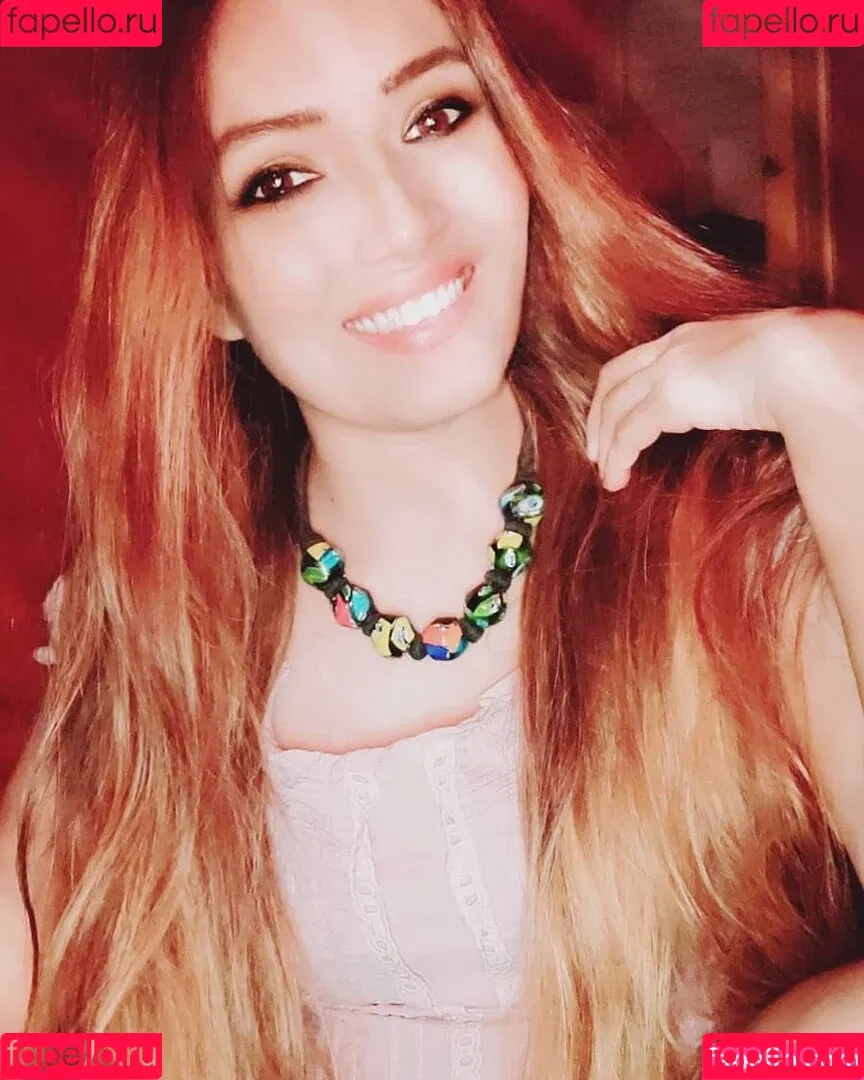 Zoya Rathore Onlyfans Photo Gallery 