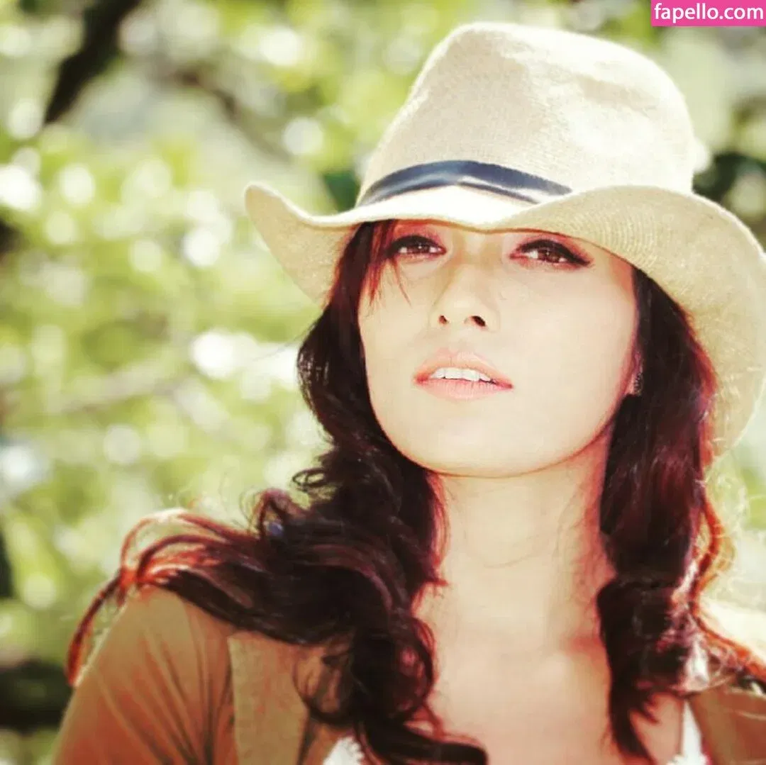 Zoya Rathore Onlyfans Photo Gallery 