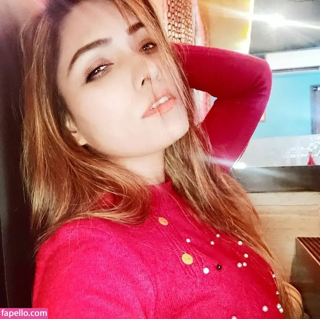 Zoya Rathore Onlyfans Photo Gallery 