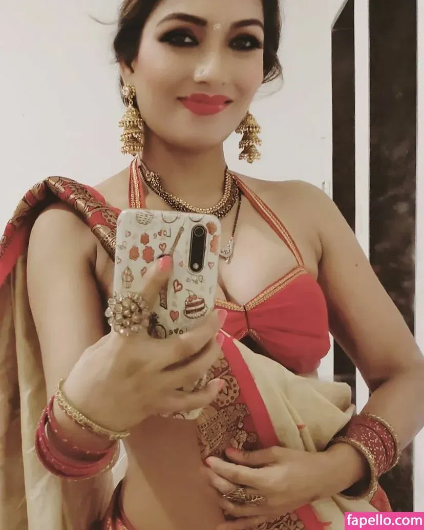 Zoya Rathore Onlyfans Photo Gallery 