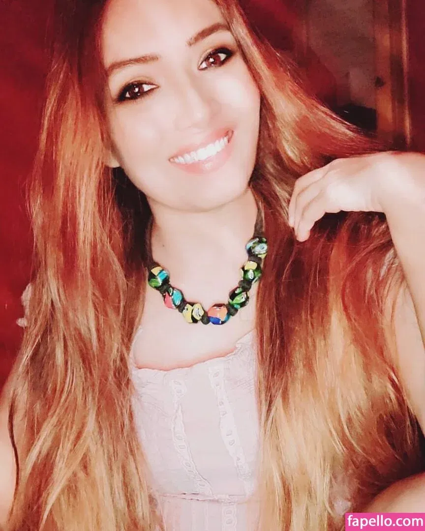 Zoya Rathore Onlyfans Photo Gallery 