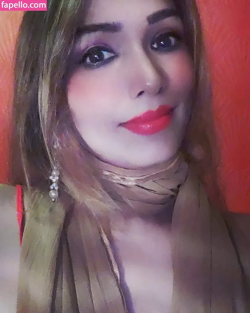 Zoya Rathore Onlyfans Photo Gallery 