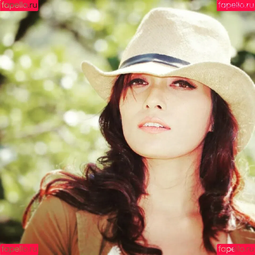 Zoya Rathore Onlyfans Photo Gallery 