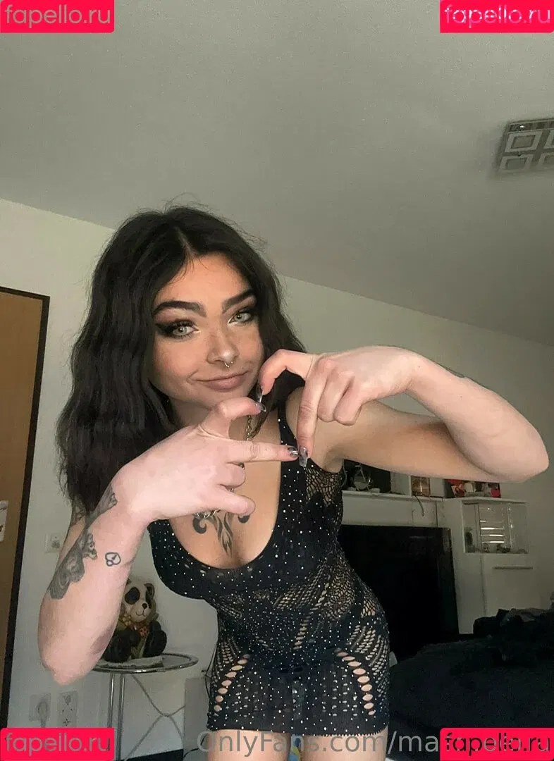littlemash Onlyfans Photo Gallery 