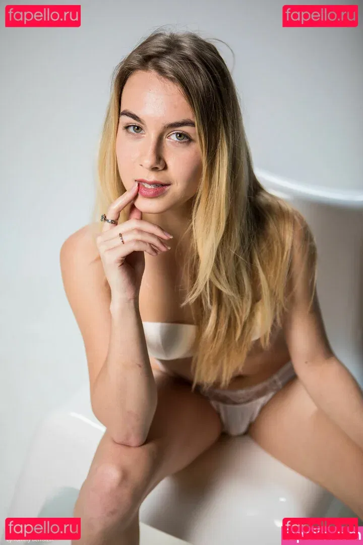 FemJoy Onlyfans Photo Gallery 