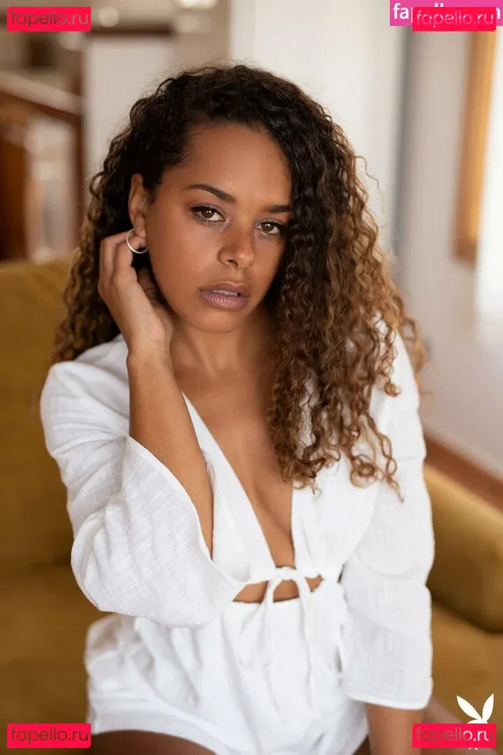 Agatha PlayBoy Onlyfans Photo Gallery 