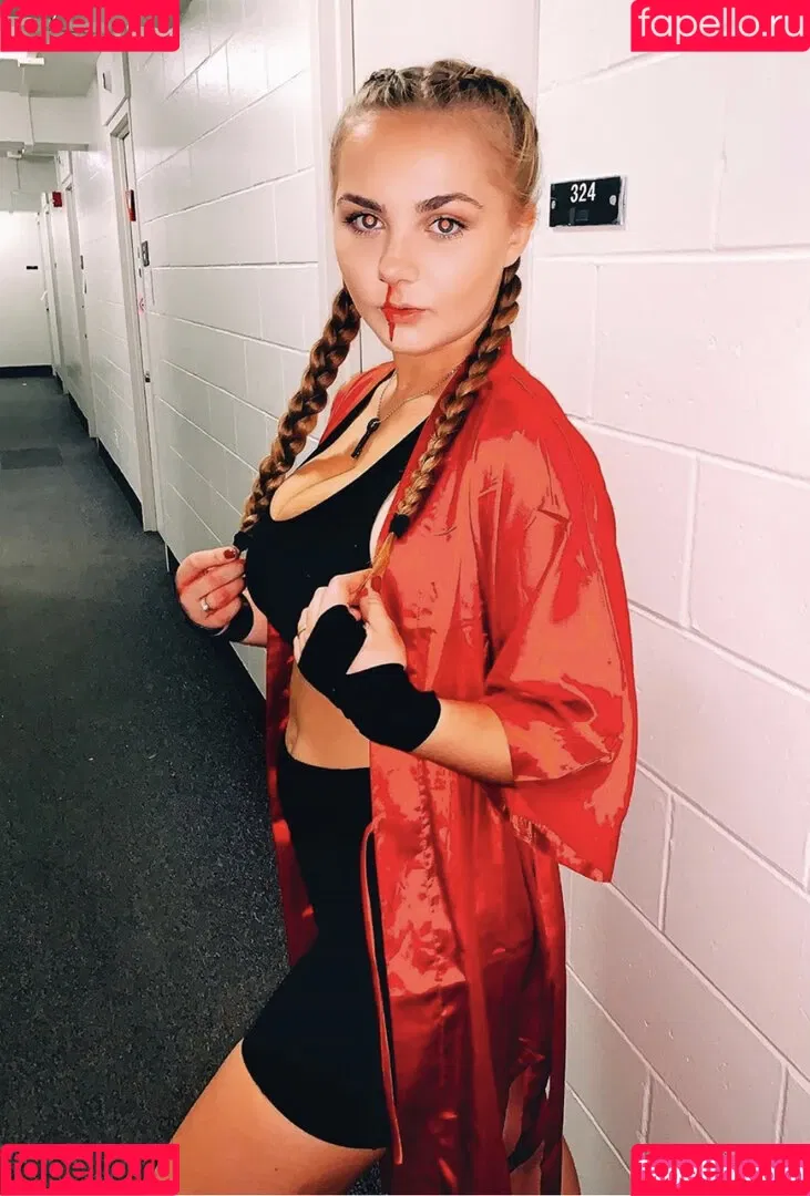 Marina Brooks Onlyfans Photo Gallery 