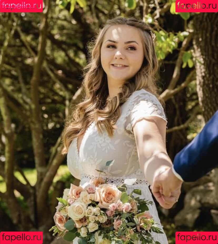 Marina Brooks Onlyfans Photo Gallery 