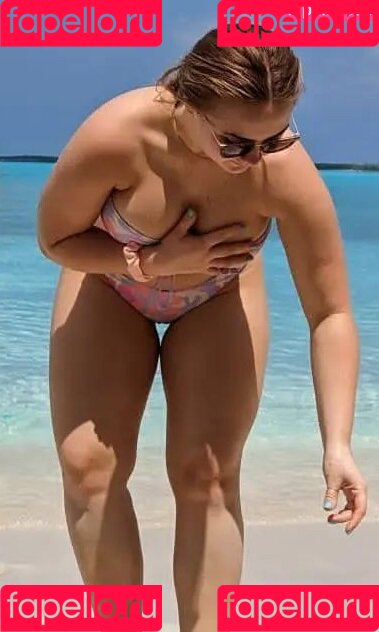 Marina Brooks Onlyfans Photo Gallery 