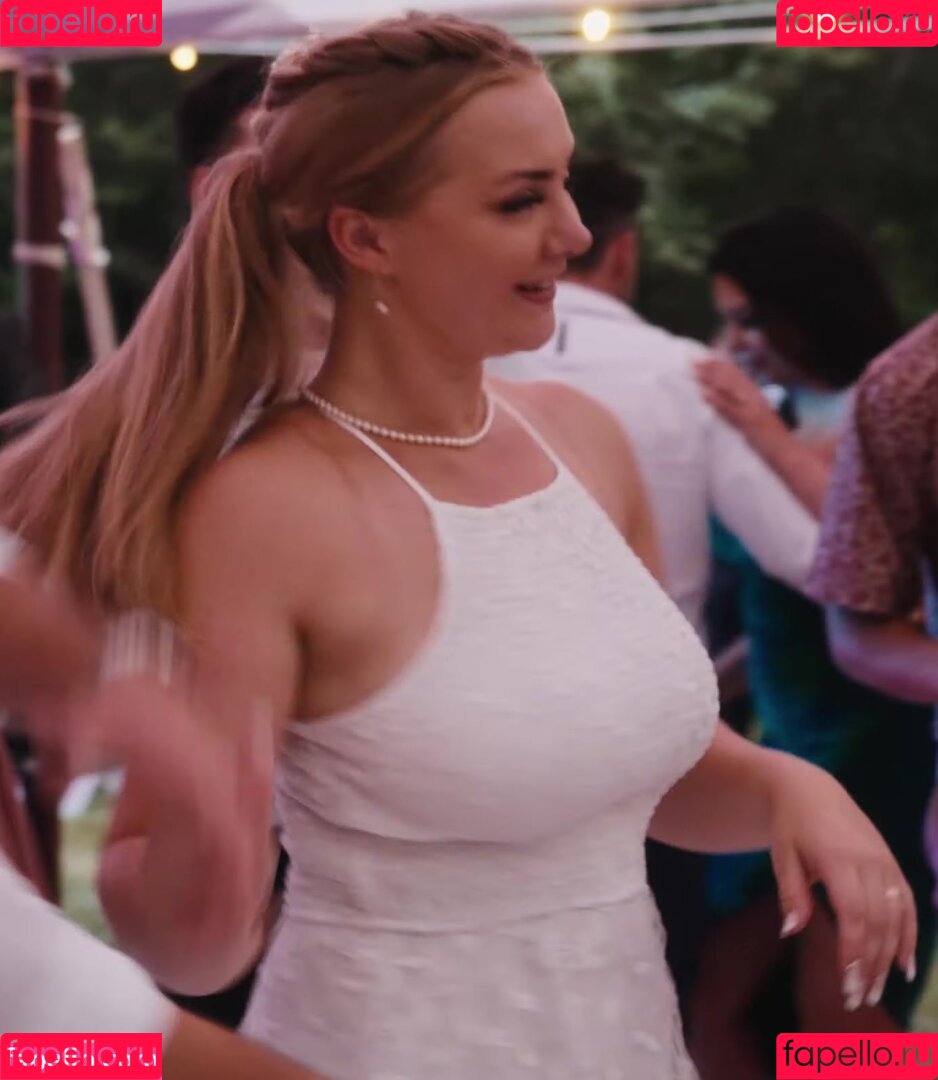 Marina Brooks Onlyfans Photo Gallery 