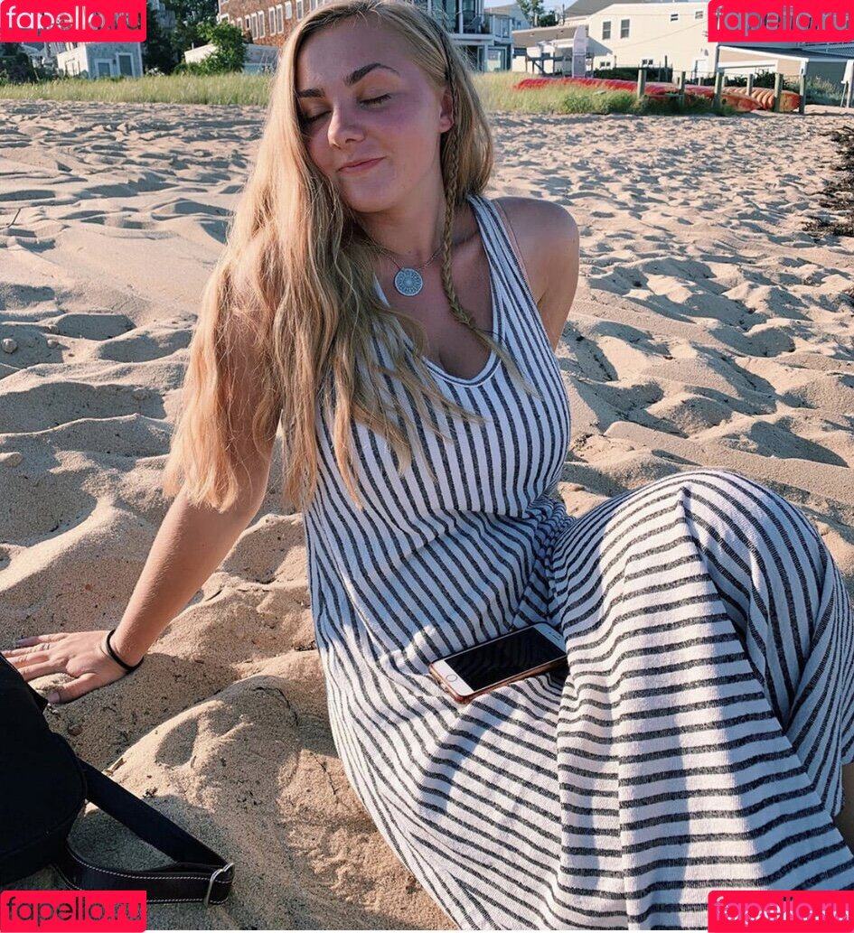 Marina Brooks Onlyfans Photo Gallery 