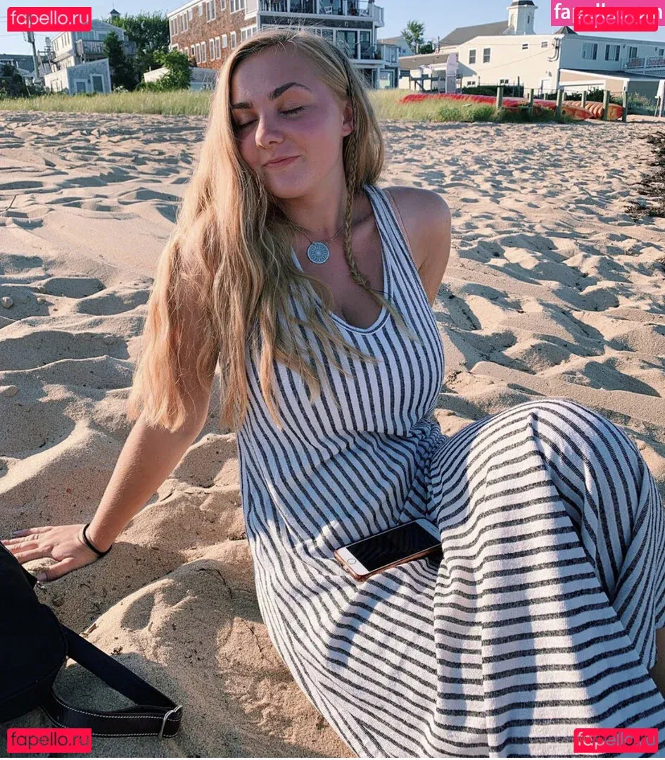 Marina Brooks Onlyfans Photo Gallery 