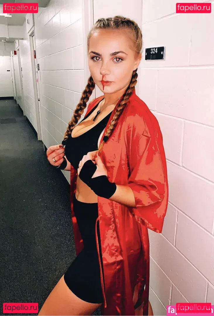 Marina Brooks Onlyfans Photo Gallery 