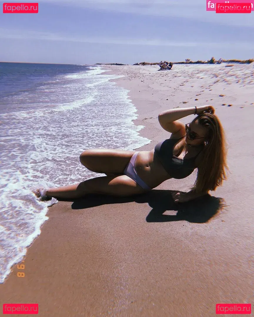 Marina Brooks Onlyfans Photo Gallery 