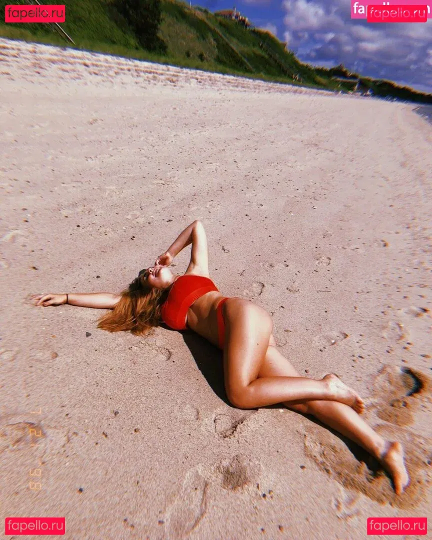 Marina Brooks Onlyfans Photo Gallery 