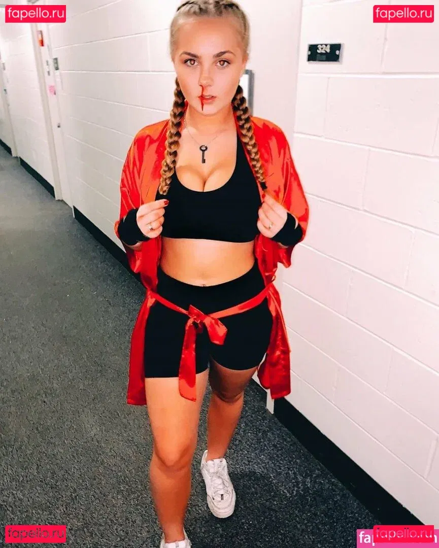 Marina Brooks Onlyfans Photo Gallery 