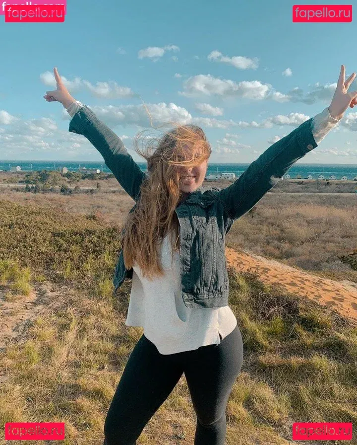 Marina Brooks Onlyfans Photo Gallery 