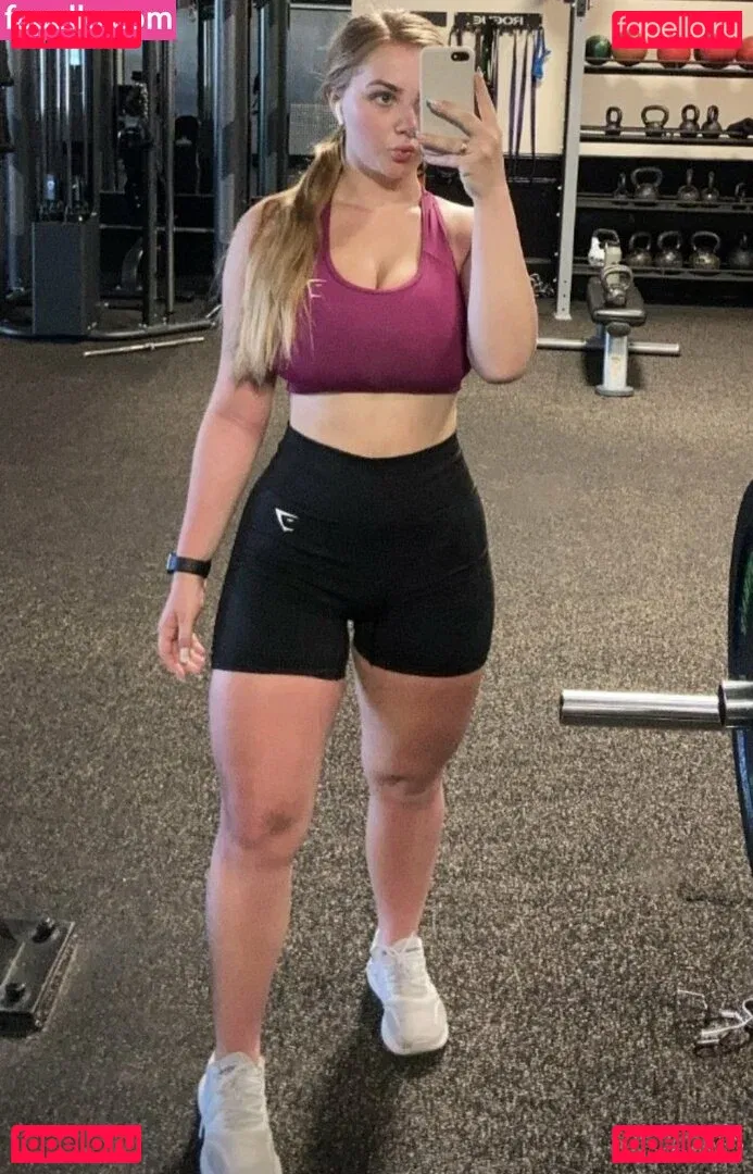 Marina Brooks Onlyfans Photo Gallery 