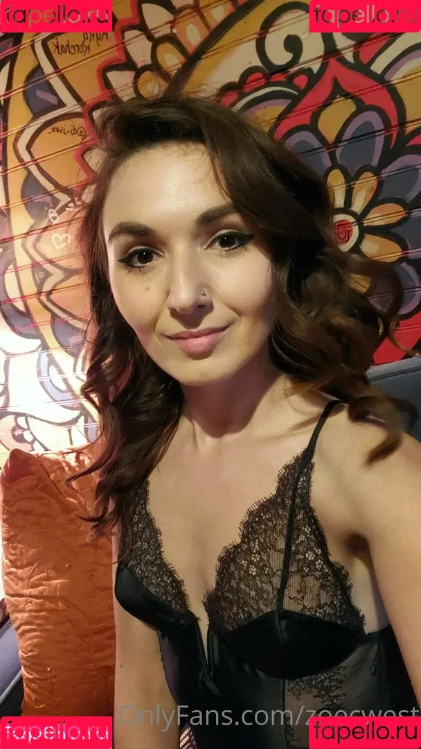 zoesfrenchpress Onlyfans Photo Gallery 