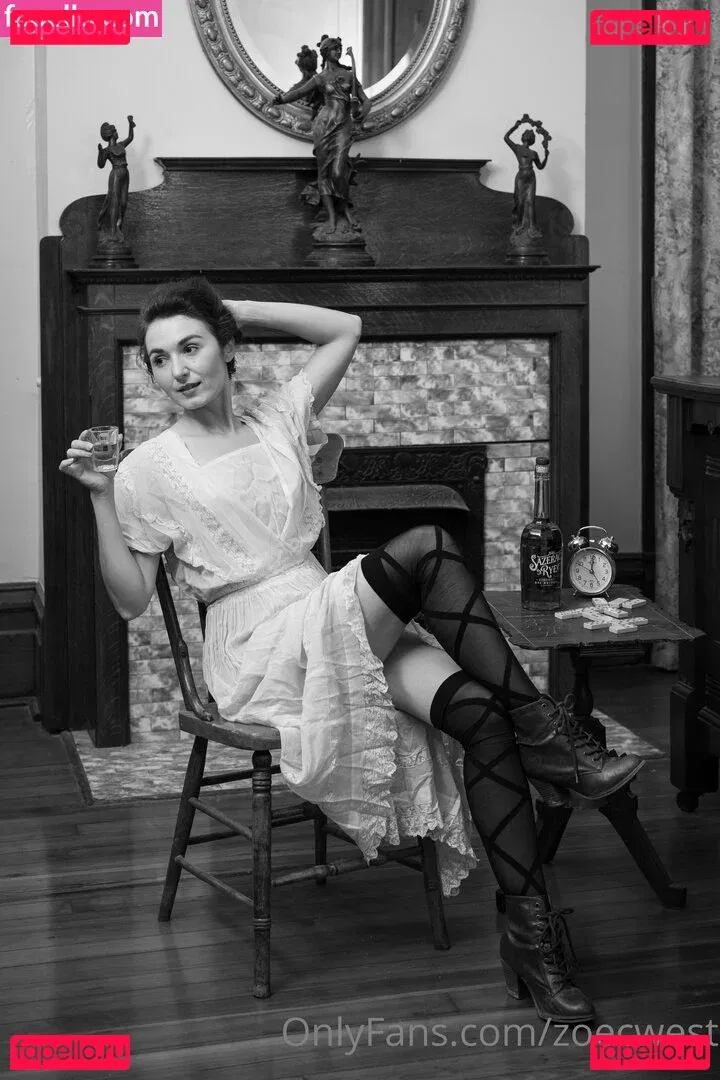 zoesfrenchpress Onlyfans Photo Gallery 