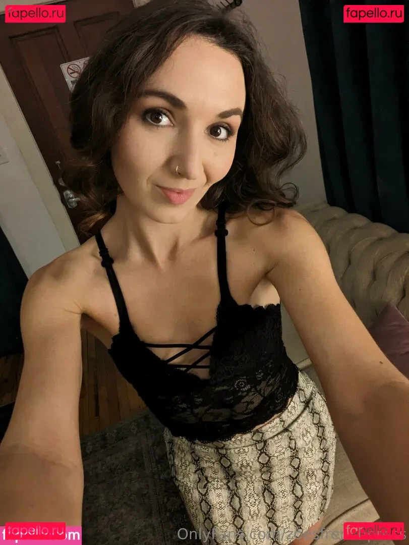 zoesfrenchpress Onlyfans Photo Gallery 